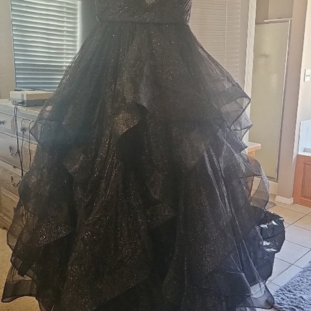 Elegant Black Strapless Gown